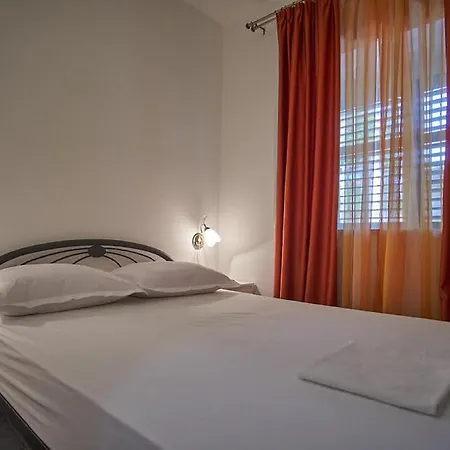 Marusic Appartement Vinišće